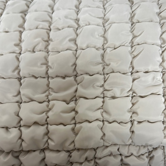 Wild Fable White Quilted Shoulder Bag - Picture 2 of 10